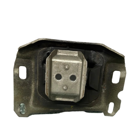 2020 Vauxhall Vivaro gearbox mounting (auto)